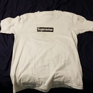 Medium supreme t shirt